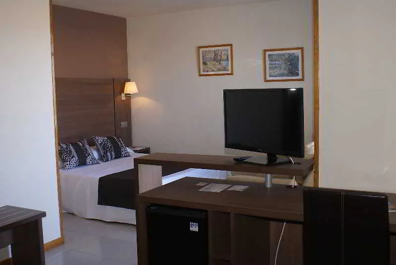 Hotel Acqua Salou 4*,