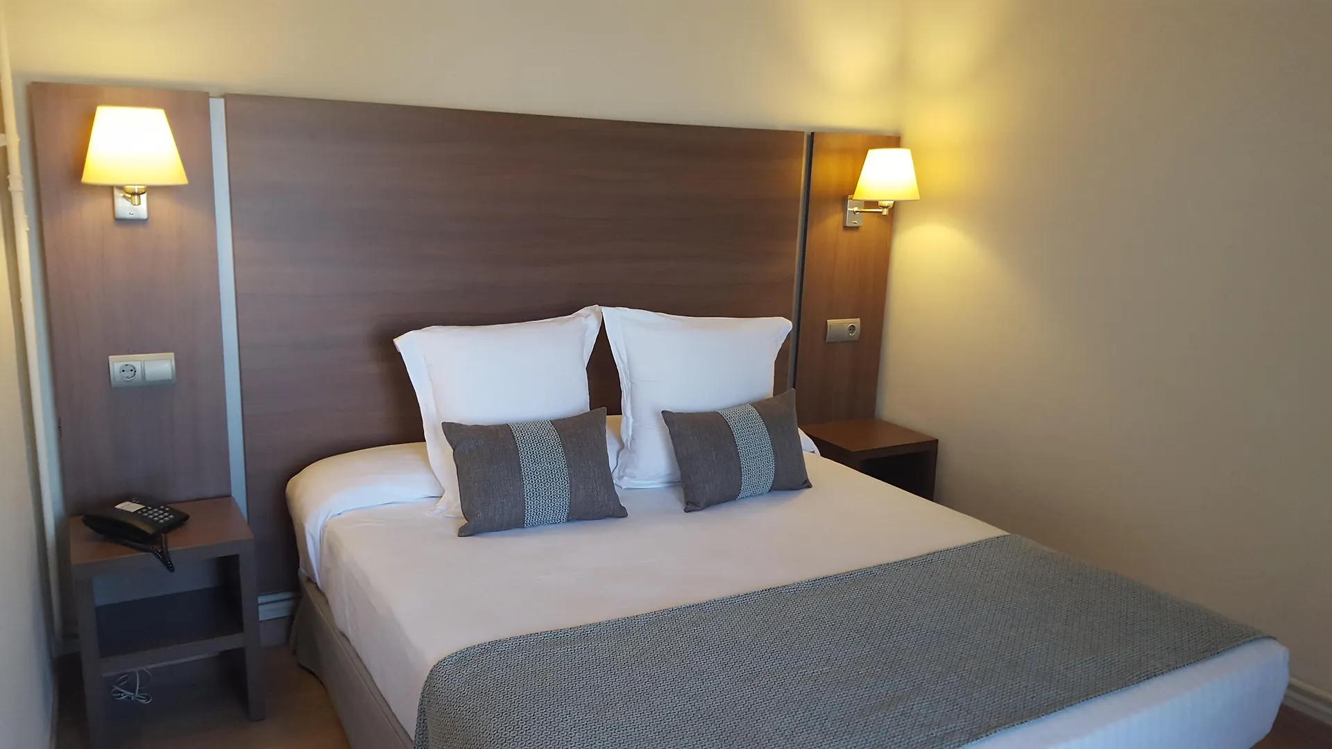 ****  Hotel Acqua Salou Spanien